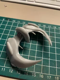 Chibi Cylon Raider