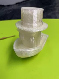 Groom Benchy
