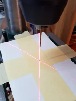 Laser guide for drill press (customizable, default holding pipe / tube diameter: 46mm)