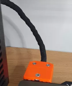 MK3S heat-bed cable cover with reduced 3mm height profile to allow clearance for extruder rear-mounted endoscope