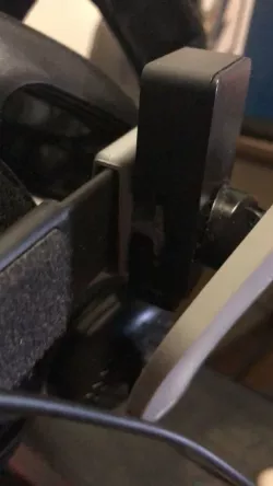 Oculus Quest 1 Bionik Mantis Clip
