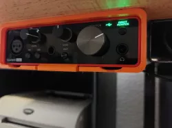 Scarlett Solo Underdesk Case