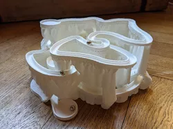 Slow flowing MARBLE RUN w/ auto generated "tree support" structure (Cura only). A seen on Reddit.