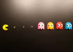 Tiny 3D Pacman Fridge Magnets