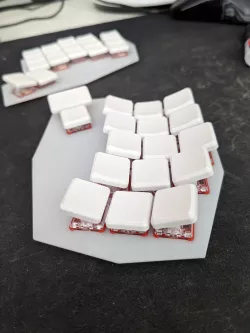 choc keycap tilter
