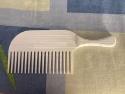 Comb