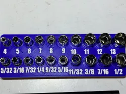 Deepwell Socket Holder with integrated Magnets.