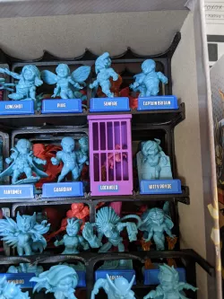 Marvel United (Season 1 & 2) Miniatures Box Insert - Large and XLarge mini holders