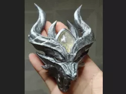 MHW: Hunter Symbol Pendant