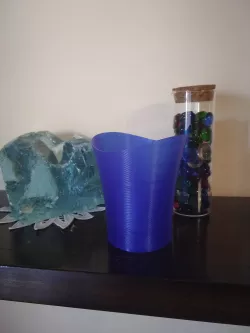 non planar vase 3