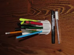 pens or whiteboard pens organizer