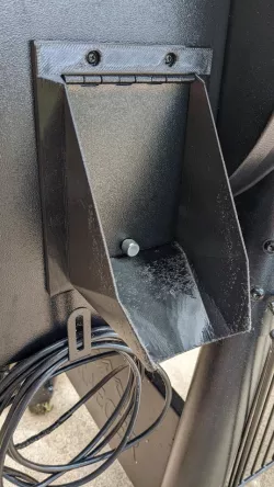 Traeger Pellet Chute