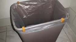 Trash can Clips