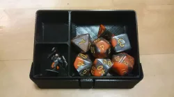 Carry case for 18mm D&D miniatures and dice