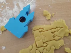 Castle Neuschwanstein Cookie Cutter / Stamp (45 x 75mm)