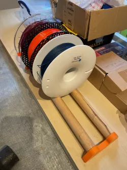 Filament spool storage rack