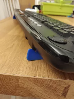 Genius Keyboard Twin Touch 730e Legs