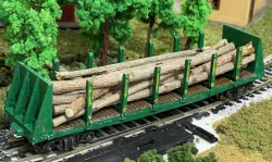 HO Scale 45ft Flatbed Log Hopper Train Car