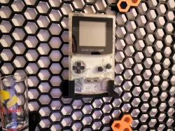 HSW - Gameboy Colour Shelf