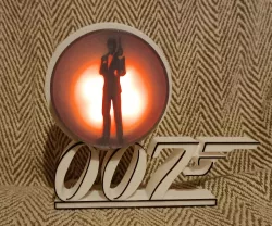 James Bond 007 light
