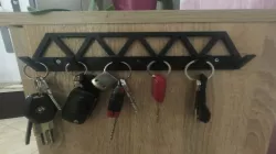 Key hanger