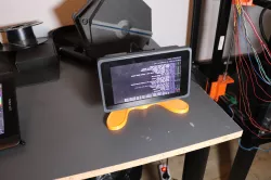 Raspberry Pi 7-Inch Touch Screen Case