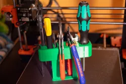Tool organizer