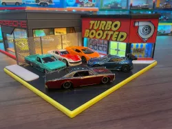 Turbo Boosted Tune Up Shop (Generic 1/64 Shop Display)