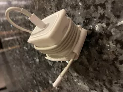 Apple usb c power block cable management