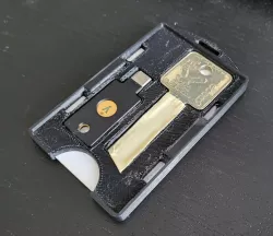 Badge Holder Plus