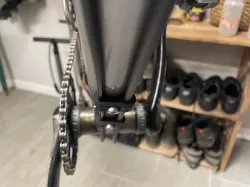 Customizable bike downtube cable guides