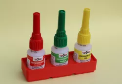 Gridfinity box for superglue bottles