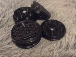 Herb Mill (Grinder)