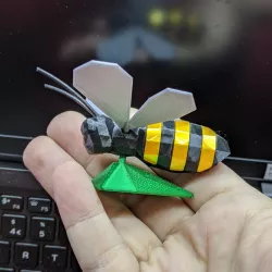 Honey(ish) bee