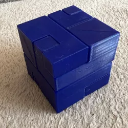 Iwahiro's Impossible Cube