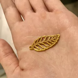 Leaf earrings