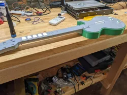 Les Paul Clone Hero Controller (3 Button body remix)