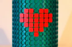 Pixel Vase