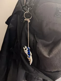 Rainworld Slugcat Keychain