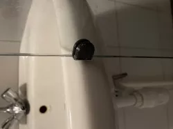 Small door clamp