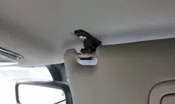 Alfa Romeo 147 sun visor clip
