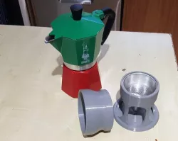 Bialetti Moka six cup coffee grounds filling station