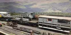 Booth Crane Chassis for Airfix/Dapol 