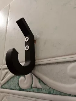 Clothes hanger