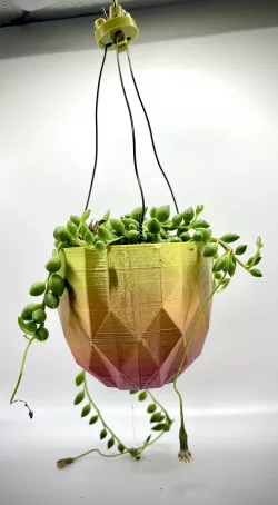 Faceted low poly hanging planter - 3 sizes
