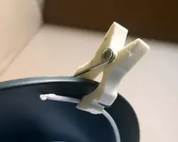 Filament Clip with Clothespin Spring
