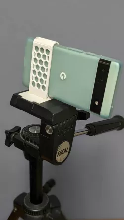 Focal Tripod - Pixel 6a Mount