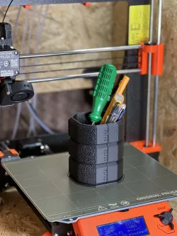 Pen Holder with Fuzzy Skin Checker