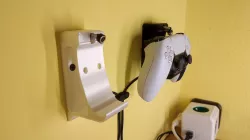 PS5 DUALSENSE držák na stěnu