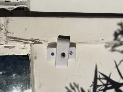 Simple balcony door latch